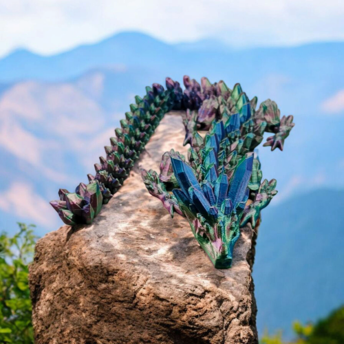 Smok kryształowy - Opal