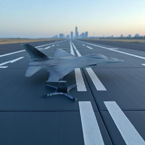 Samolot F-16 Fighting Falcon skala 1:44 - Szaro-Czarny